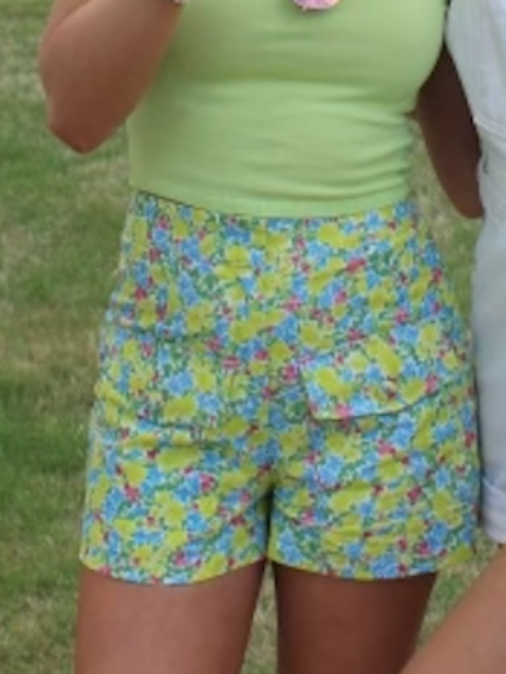 Floral Colorful Shorts XS